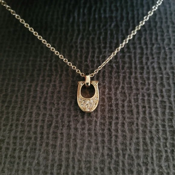 Coach Gold💛 Signature🖋 C Pendant Necklace - NIB - Picture 8 of 15